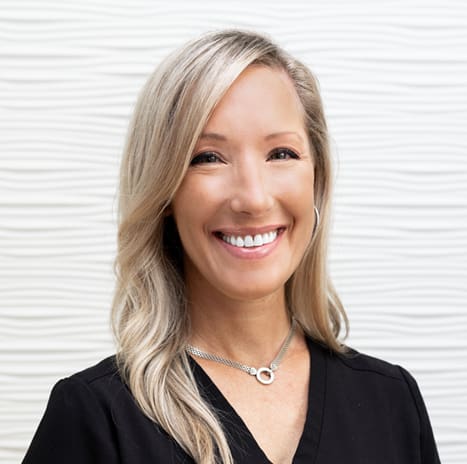 Rebecca Holub